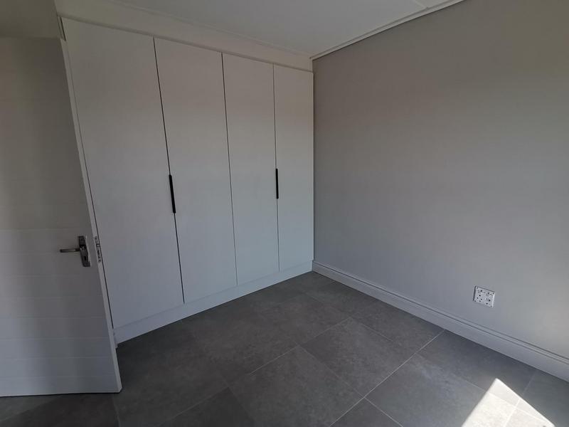 To Let 2 Bedroom Property for Rent in Clamhall Western Cape